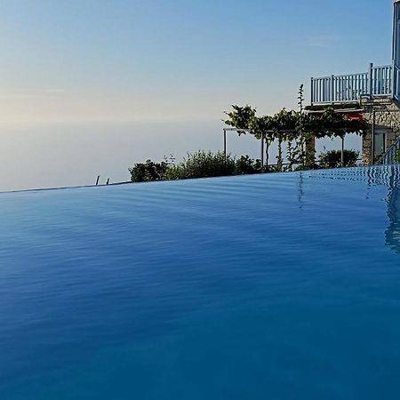Villa Matula Kalamítsi Dış mekan fotoğraf
